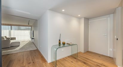 Apartment T2 in São Félix da Marinha of 89 m²