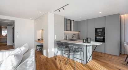 Apartment T2 in São Félix da Marinha of 89 m²