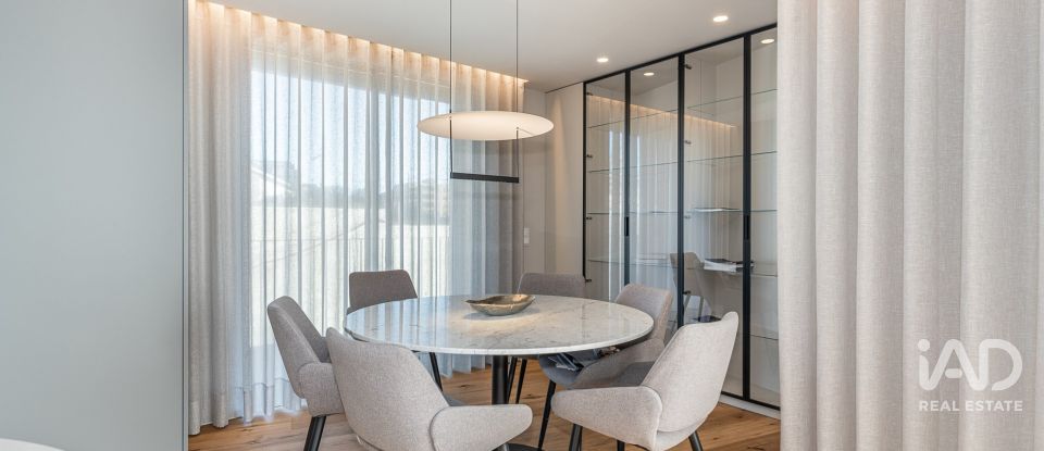 Apartamento T2 em São Félix da Marinha de 89 m²