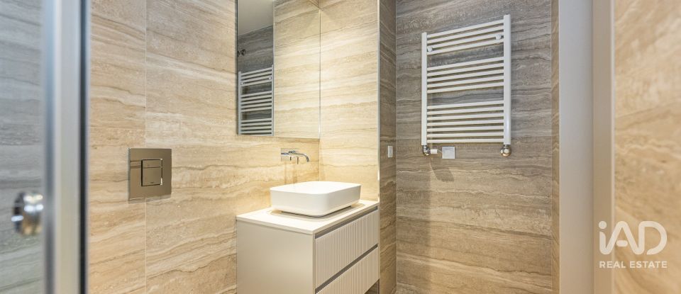 Apartamento T2 em São Félix da Marinha de 89 m²