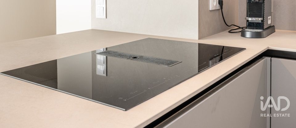 Apartamento T2 em São Félix da Marinha de 89 m²