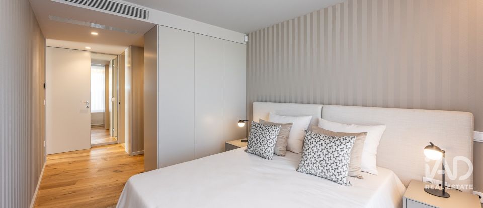 Apartamento T2 em São Félix da Marinha de 89 m²