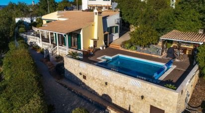 House T4 in Loulé (São Clemente) of 215 m²