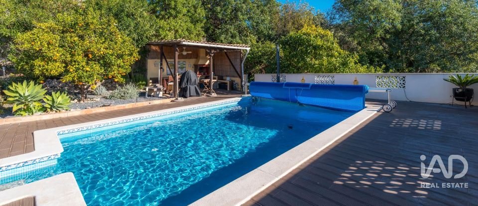 Moradia T4 em Loulé (São Clemente) de 215 m²