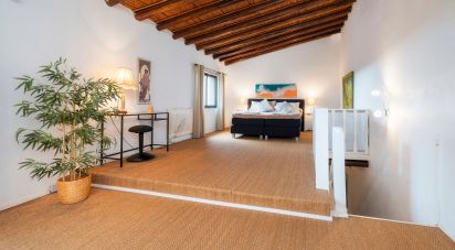 House T4 in Loulé (São Clemente) of 215 m²