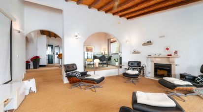 House T4 in Loulé (São Clemente) of 215 m²