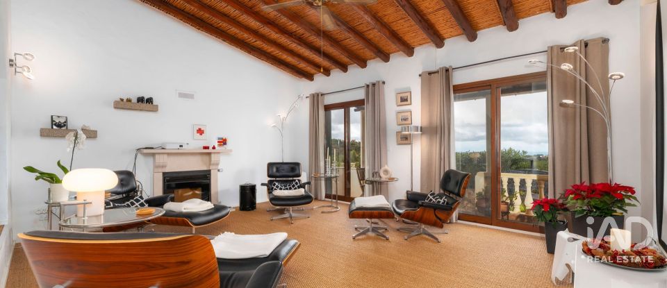 Moradia T4 em Loulé (São Clemente) de 215 m²