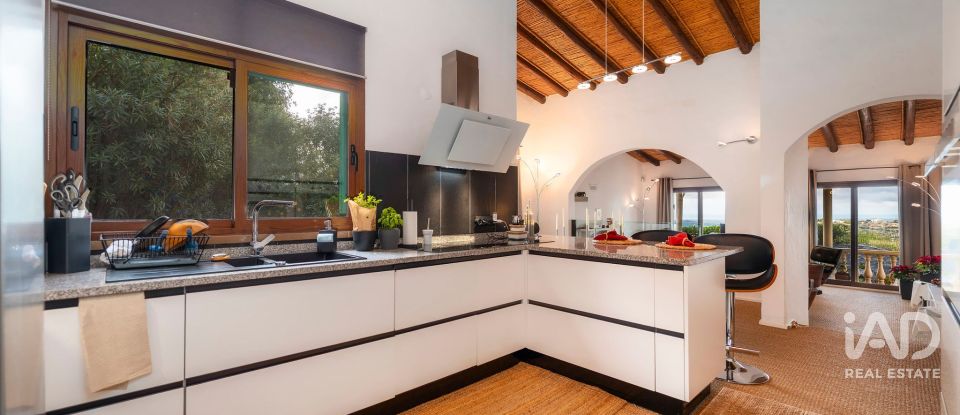 Moradia T4 em Loulé (São Clemente) de 215 m²