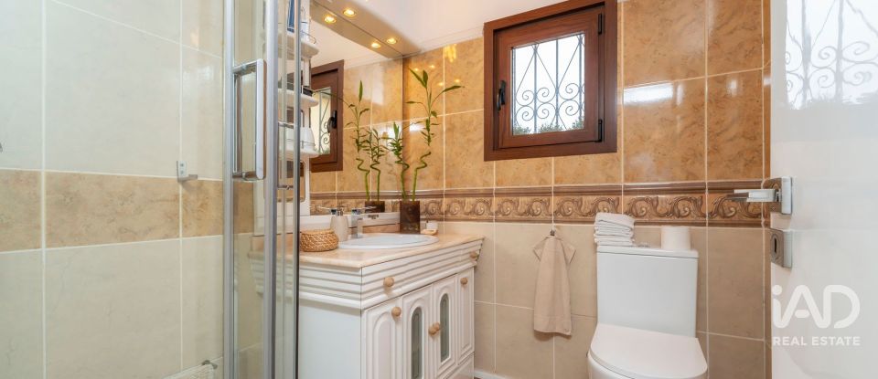 Moradia T4 em Loulé (São Clemente) de 215 m²