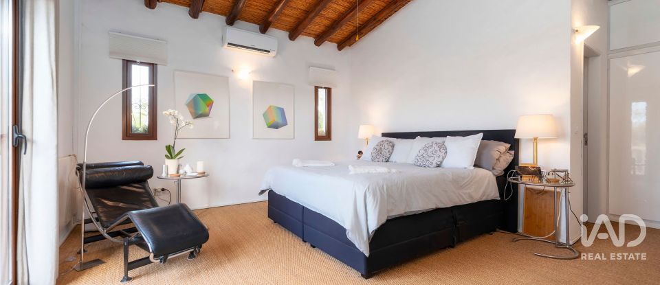 Moradia T4 em Loulé (São Clemente) de 215 m²