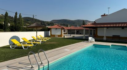 Maison de plain-pied T4 à Ossela de 384 m²