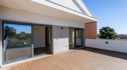 Apartment T2 in Cascais e Estoril of 126 m²