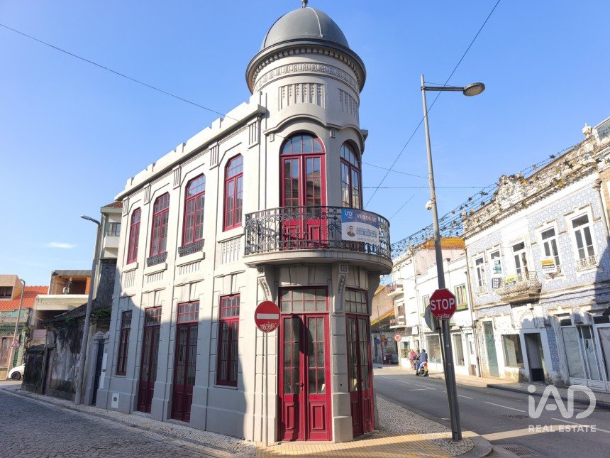 Atelier T3 à Ovar, São João, Arada e São Vicente de Pereira Jusã de 175 m²