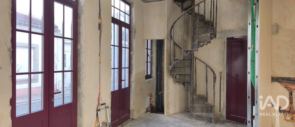 Atelier T3 à Ovar, São João, Arada e São Vicente de Pereira Jusã de 175 m²