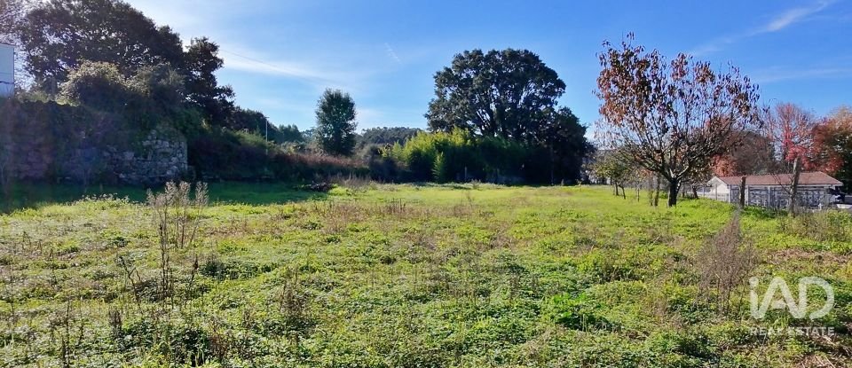 Casa com espaço comercial T4 em Águas Santas de 400 m²