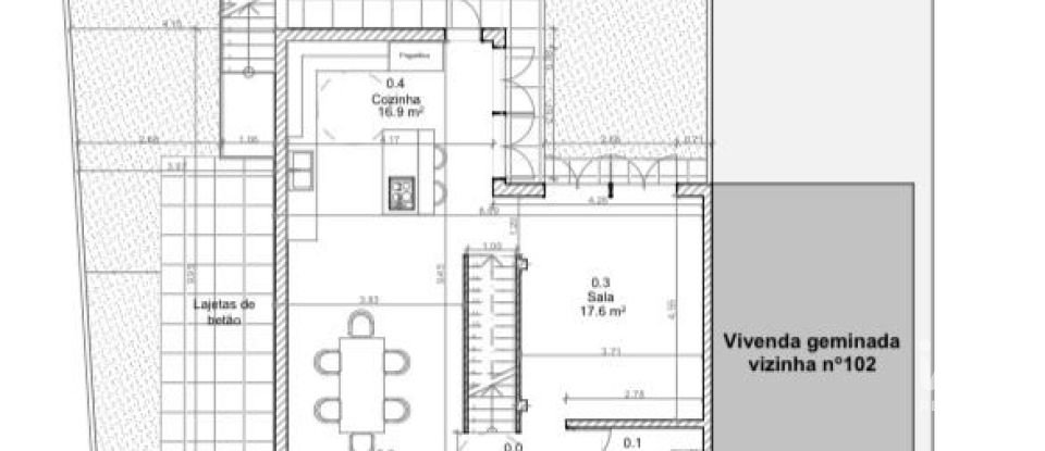 Maison T3 à Beato de 199 m²