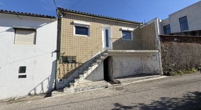 Maison T3 à Várzea de 122 m²