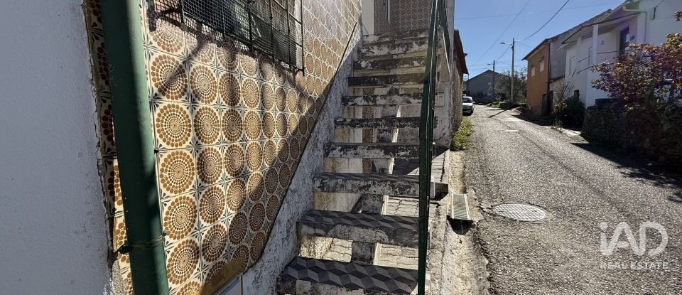 Maison T3 à Várzea de 122 m²