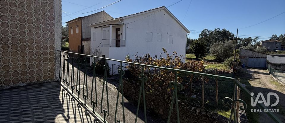 Maison T3 à Várzea de 122 m²