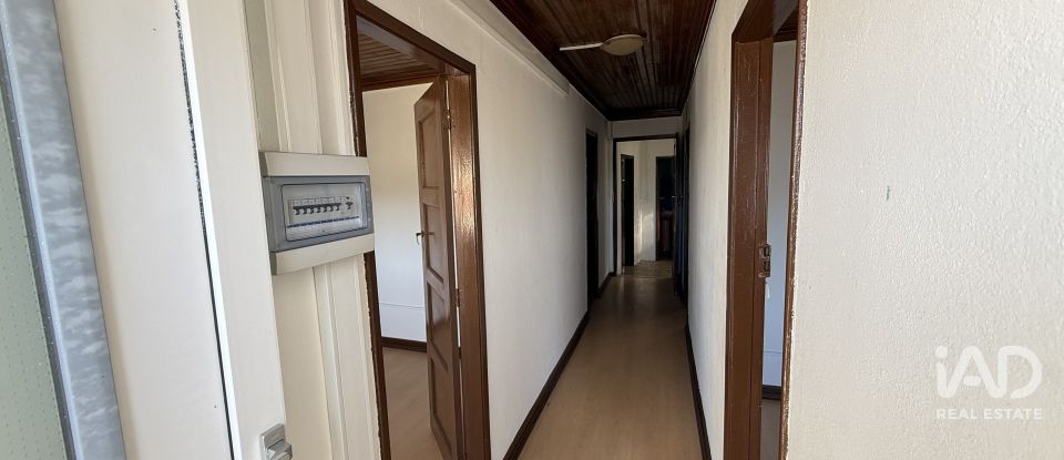 Maison T3 à Várzea de 122 m²