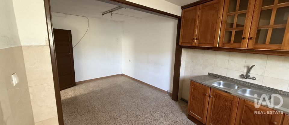 Maison T3 à Várzea de 122 m²