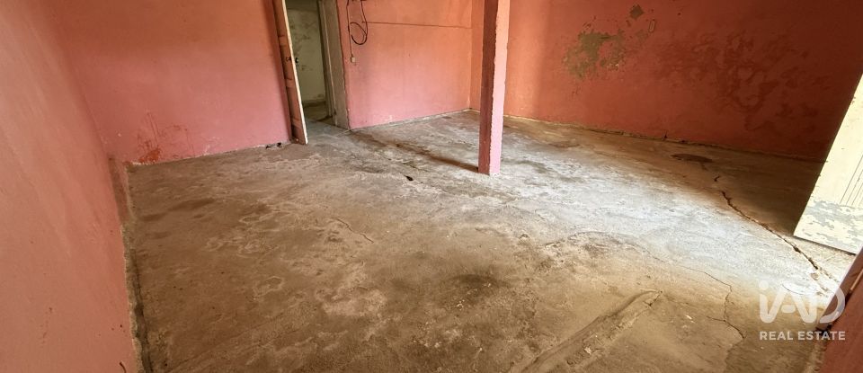 Maison T3 à Várzea de 122 m²