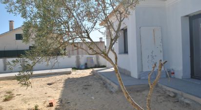 Lodge T4 in Fernão Ferro of 294 m²