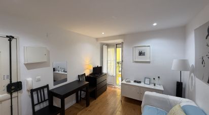 Apartamento T1 em Santa Maria Maior de 35 m²