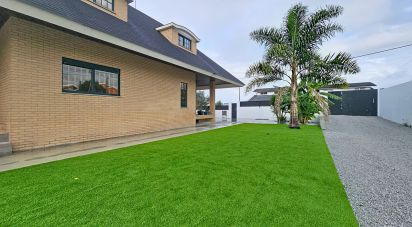 Maison T3 à Canidelo de 308 m²