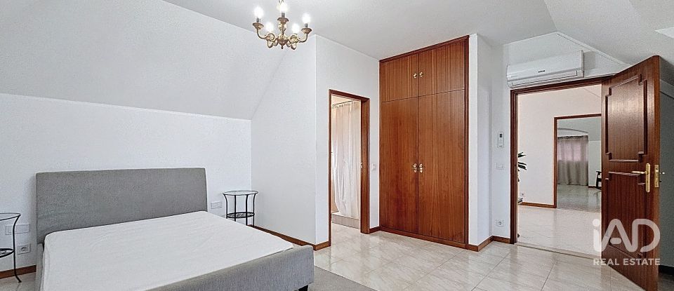 Maison T3 à Canidelo de 308 m²