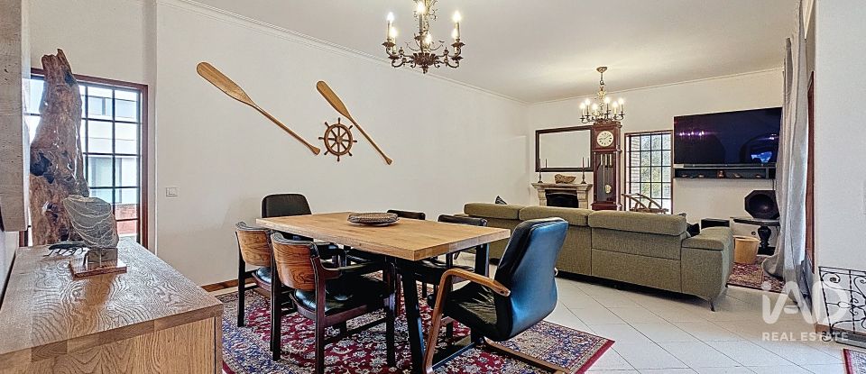 Maison T3 à Canidelo de 308 m²