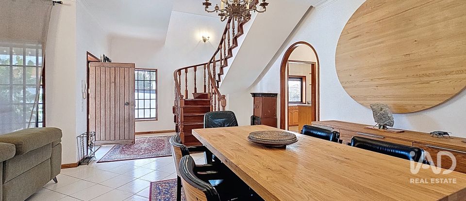 Maison T3 à Canidelo de 308 m²