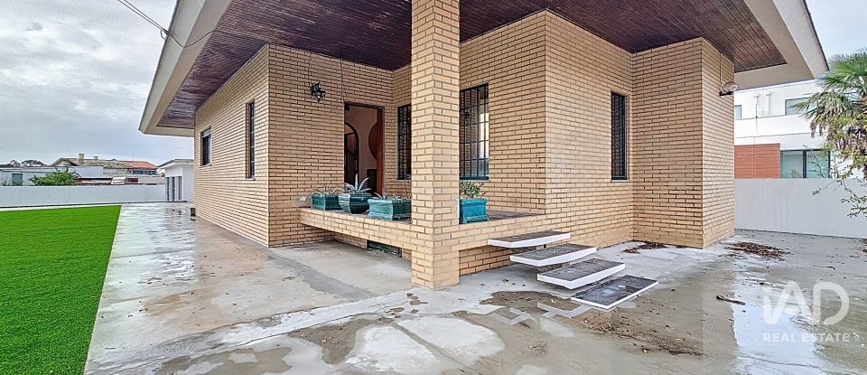 Maison T3 à Canidelo de 308 m²