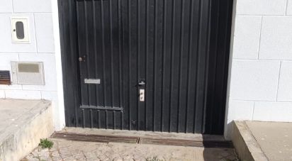 Parking/garage/box à Moita de 72 m²