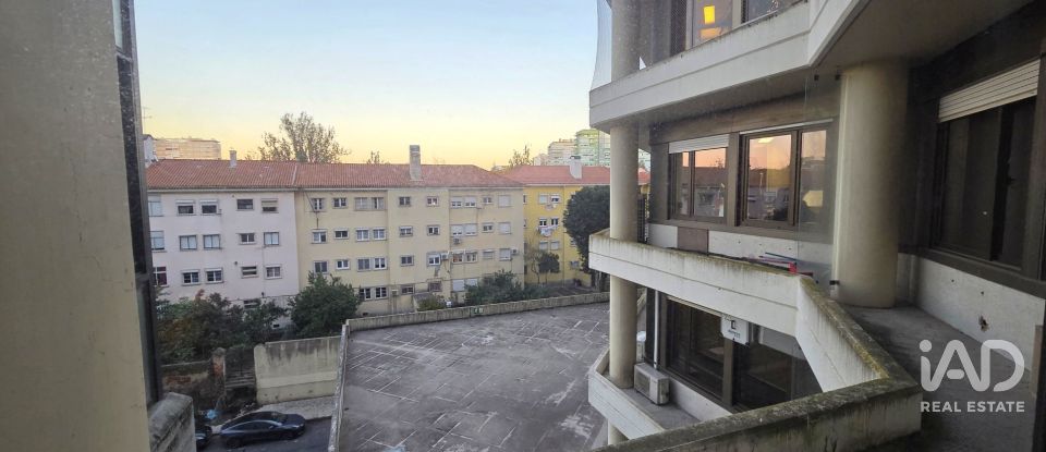 Bureaux à Alvalade de 160 m²