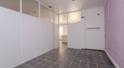 Building in Setúbal (São Julião, Nossa Senhora da Anunciada e Santa Maria da Graça) of 130 m²