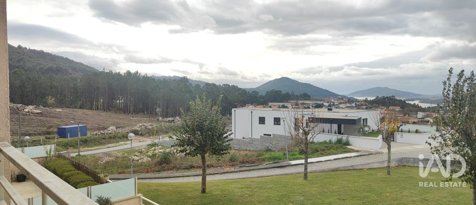 Apartamento T2 em Loivo de 106 m²