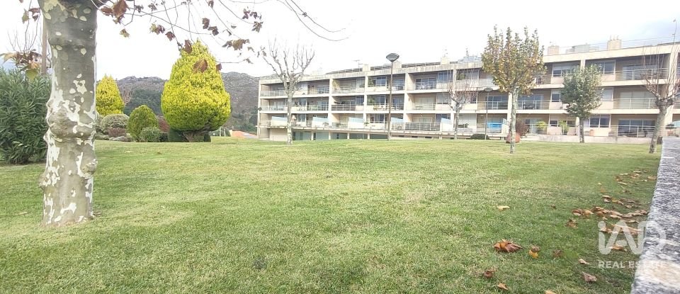 Apartamento T2 em Loivo de 106 m²