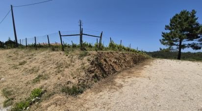 Terrain à Parceiros e Azoia de 2 687 m²