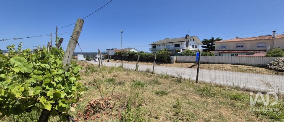 Terreno em Parceiros e Azoia de 2 687 m²