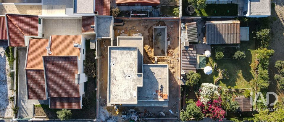 Moradia T3 em Sesimbra (Castelo) de 152 m²