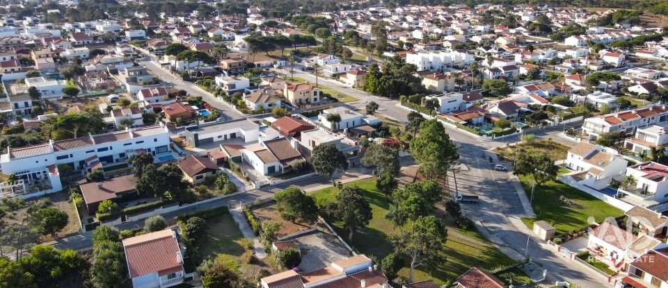 Moradia T3 em Sesimbra (Castelo) de 152 m²