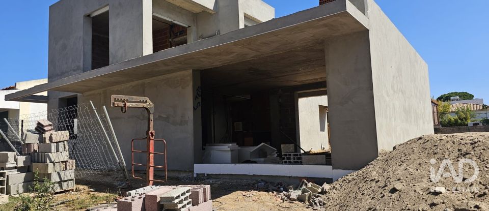 Moradia T3 em Sesimbra (Castelo) de 152 m²