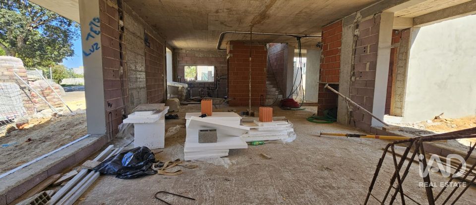 Moradia T3 em Sesimbra (Castelo) de 152 m²