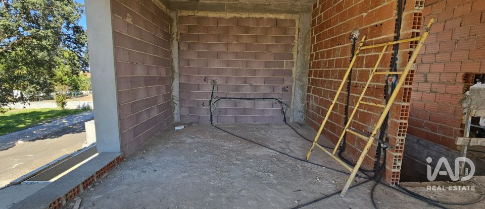 Moradia T3 em Sesimbra (Castelo) de 152 m²