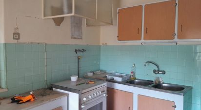 Maison T3 à Fundão, Valverde, Donas, Aldeia de Joanes e Aldeia Nova do Cabo de 295 m²