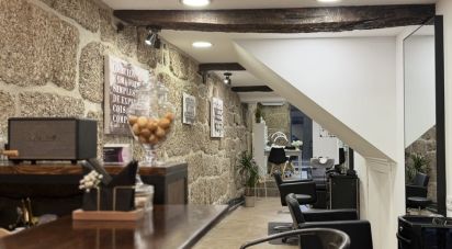 Boutique/Local commercial à Oliveira, São Paio e São Sebastião de 50 m²