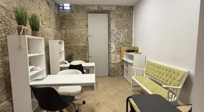 Boutique/Local commercial à Oliveira, São Paio e São Sebastião de 50 m²