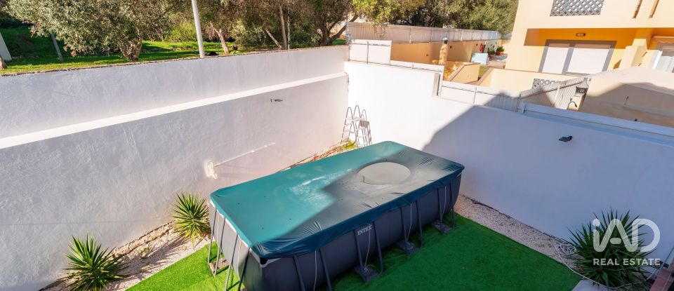 Maison T4 à Albufeira e Olhos de Água de 259 m²