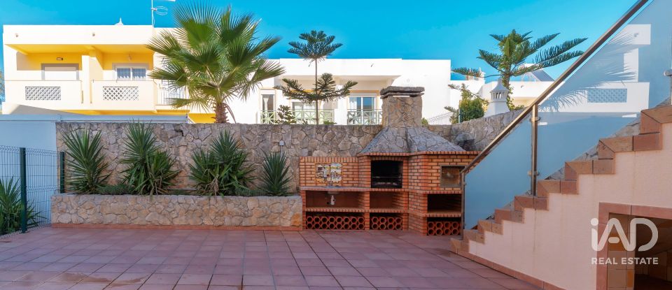 Maison T4 à Albufeira e Olhos de Água de 259 m²